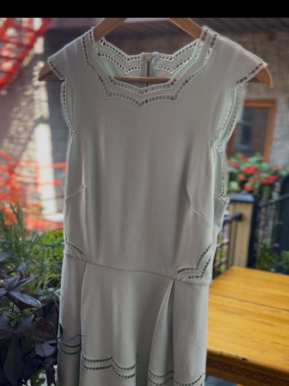 Ted Baker scalloped skater dress in a soft mint green. Size 2. Has pockets.